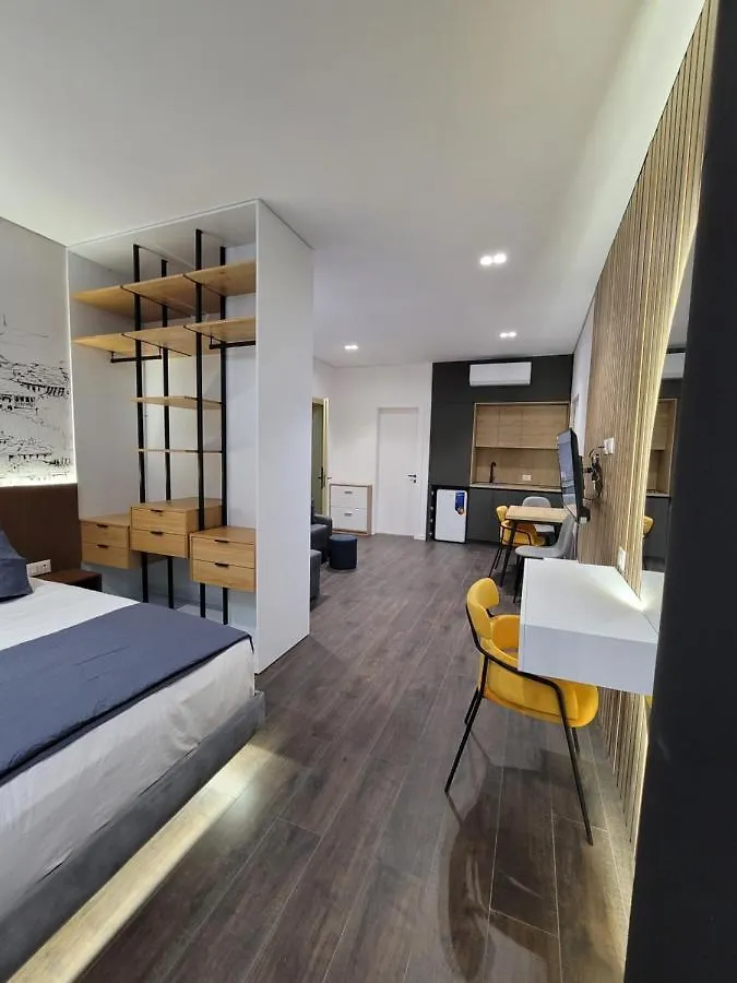 Aparthotel Jani Studio Apartments Gjirokastër