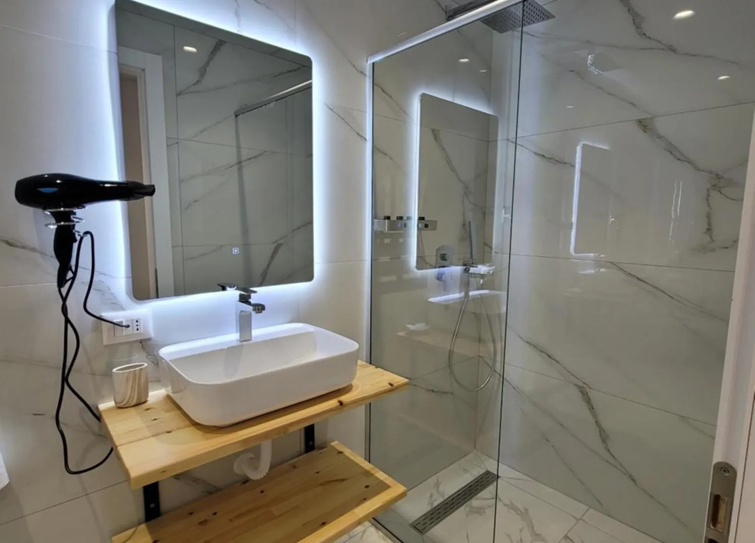 Jani Studio Apartments Gjirokastër Aparthotel