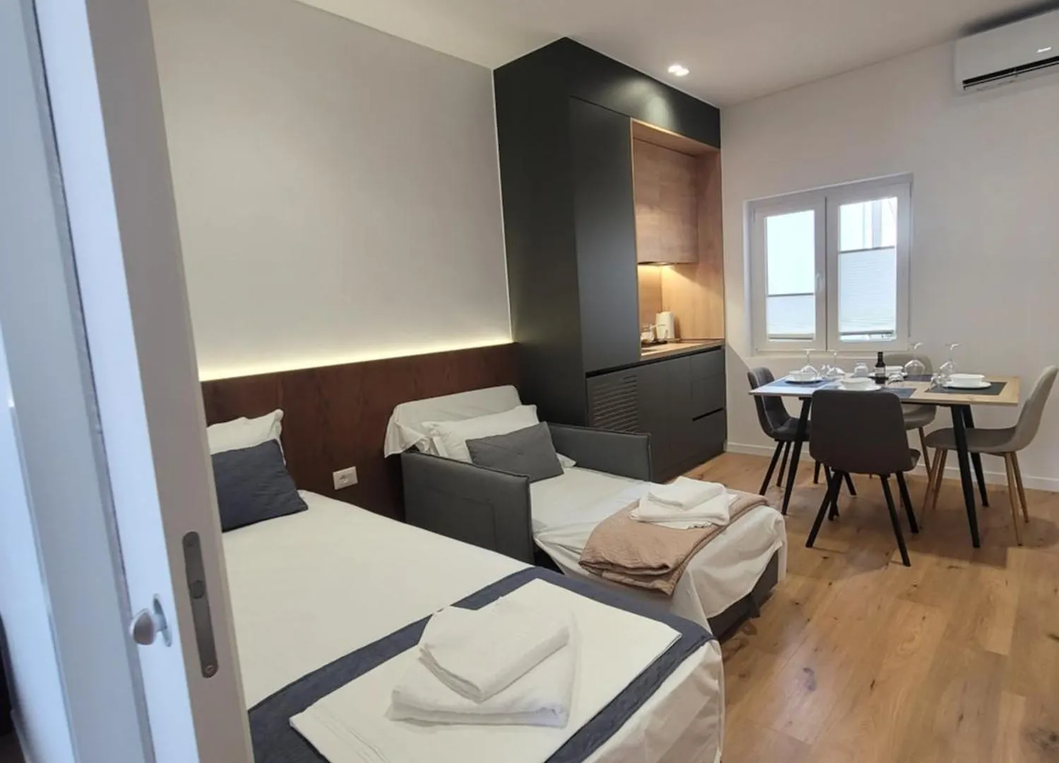 Jani Studio Apartments Gjirokastër